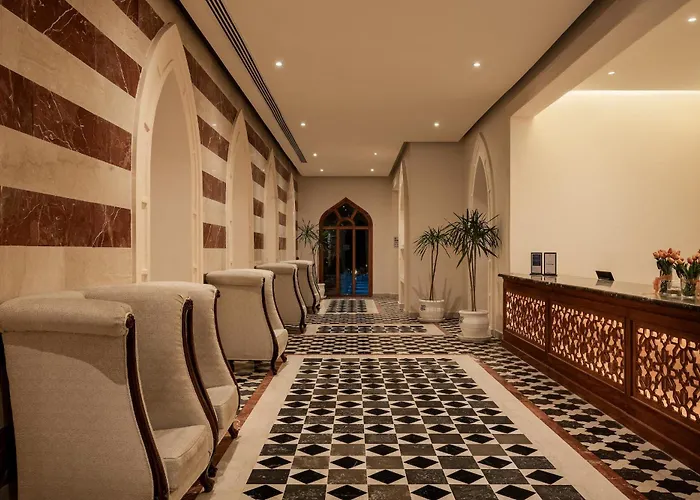 Grand Palace - Couples Only 18 Years (adults Only) Hurgada