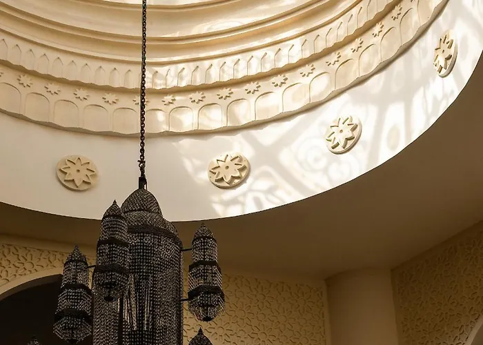 Resort Grand Palace - Couples Only 18 Years (adults Only)