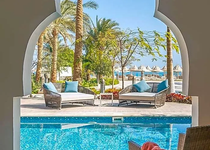 Grand Palace - Couples Only 18 Years (adults Only) Hurgada